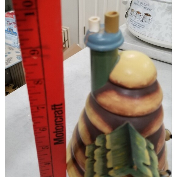 Vintage Zim's Heirloom Collectibles "Beehive Smoker" handpainted wood - Picture 5 of 12